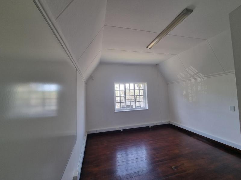 To Let commercial Property for Rent in Walmer Eastern Cape